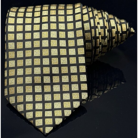 Donald J. Trump Signature Collection Necktie - Black/Gold Geometric 100% Silk - Picture 2 of 7
